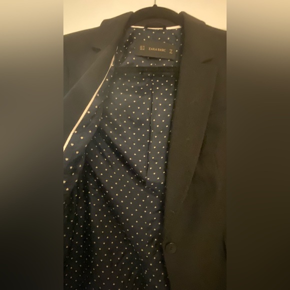 Zara black blazer with navy and heart detailed lining. - Picture 2 of 5